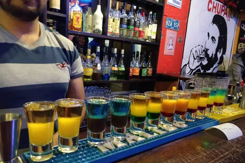 Route des fêtes nocturnes | Cusco | Boissons gratuites