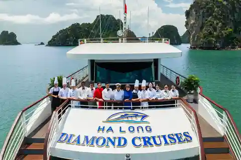 Excursión de un día a la Bahía de Halong en Crucero de Lujo 5 Estrellas Diamante Premier