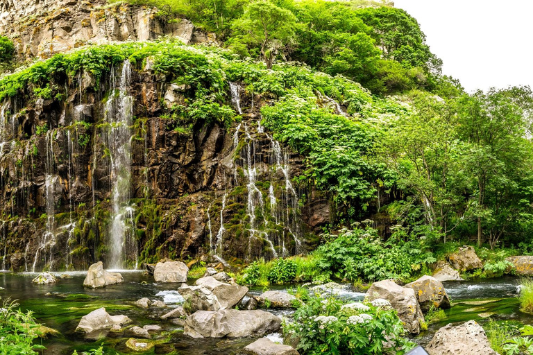 Dashbashi Canyon, Asureti village, and Didgori monument.