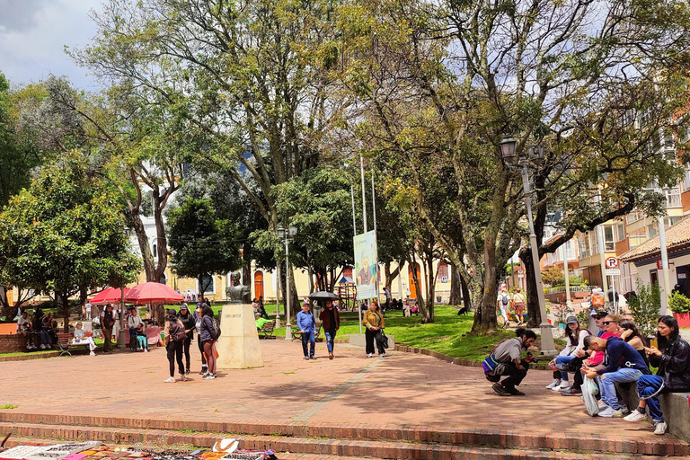 Bogotá: Usaquén Walking Tour + Sunday Arts Market Monday to Saturday – 2.5 hours