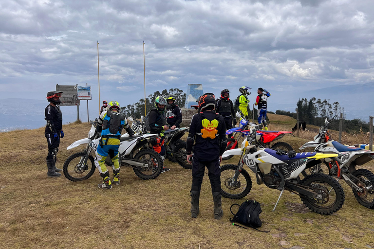 Quito: Mitad del Mundo Off-Road Enduro Motorcycle Tour
