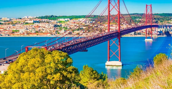 Half-Day Lisbon Private Guided Tour: Iconic Sights