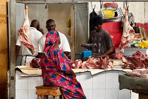 Saly: Dakar City and Goree Island Tour with Pickup