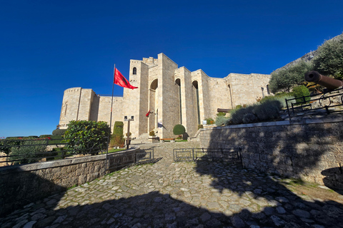 Tirana - en resa Kruja slott, museum, gamla basaren, Sari Salltik-tur