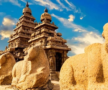 From Chennai: Mahabalipuram and Pondicherry Day Tour