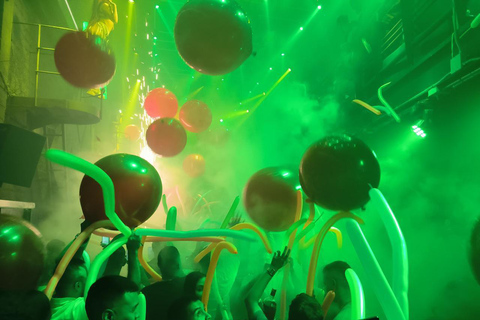 Bogotá: One night in Exclusive Rooftops and Secret Clubs