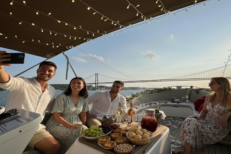 ❤️Romantic Sunset Tour– Sparkling Wine & Golden Views