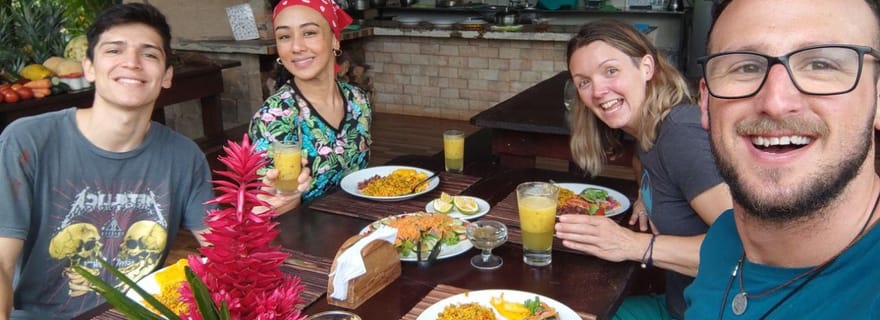 Cuisiner avec une famille costaricienne