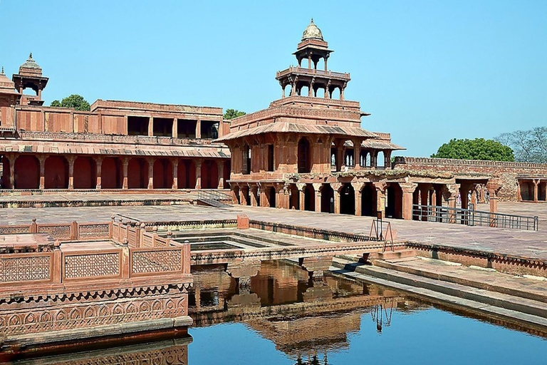 Agra nach Jaipur Transfer über Fatehpur Sikri & Stepwell