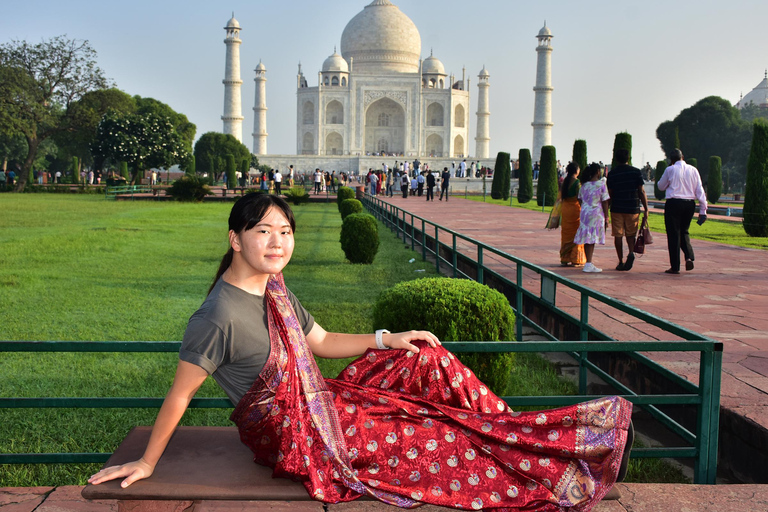 Bangalore to Taj Mahal, Agra day trip with return flights