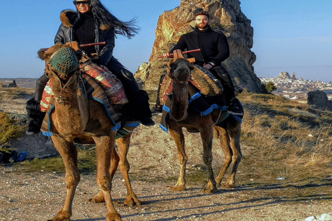 Paseo en camello por Capadocia