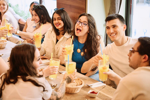 Geführte Tipsy Foodtour mit Getränken in BudapestGeführte Tipsy Food Tour mit Getränken in Budapest