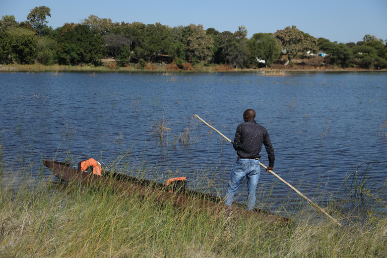 Maun: Okavango Delta Mahango Mokoro Tour with Local Guide