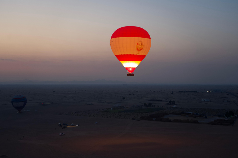 Dubaj: balon na ogrzane powietrze, pustynne safari i wycieczka quadami