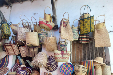 Zanzibar: Stone Town Guided Tour with Market Visit