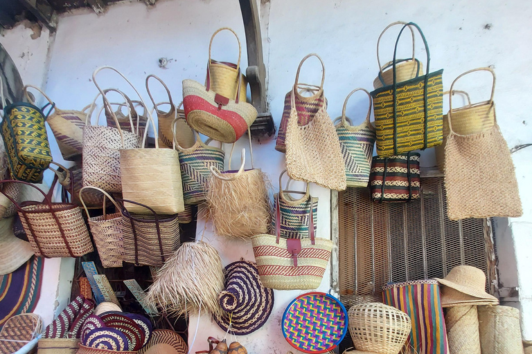 Zanzibar: Stone Town Guided Tour with Market Visit