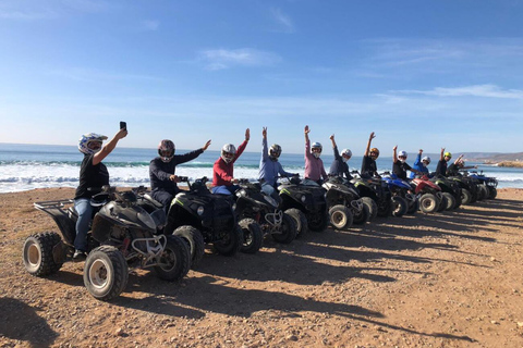 Agadir/Taghazout: Passeio de quadriciclo pela praia e pelas montanhas de Tamraght