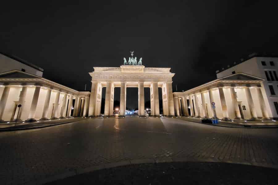 Berlin bei Nacht: Rundgang – Berühmte, beleuchtete Sehenswürdigkeiten. Foto: GetYourGuide