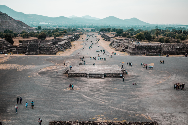 Mexico City: Teotihuacan, Tlatelolco, and Guadalupe Tour