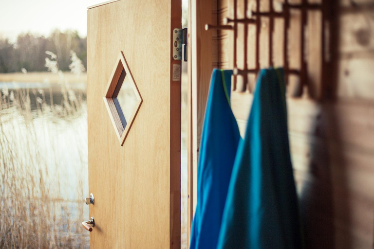 Stockholm: Traditional Sauna with Polar Plunge in Baltic Sea