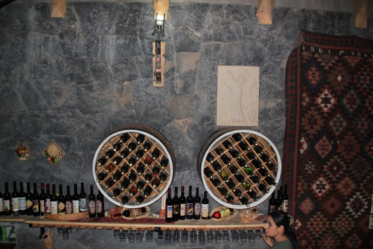 Degustacja wina w Areni Armenia: Symfonia smaków