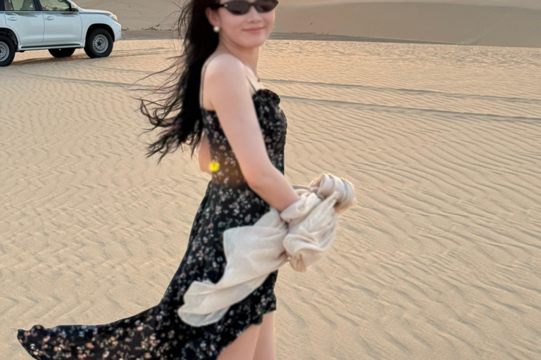 Desert Safari Qatar Camel Sandbording sunrise/sunset tour