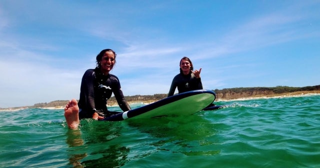Lisbon: Almada, Private tour with a Surf experience