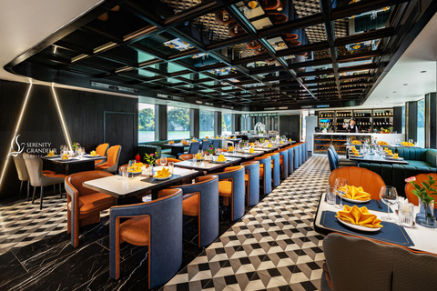 河内/卡巴兰哈湾游轮 - 皮划艇、按摩浴缸、滑水道河内/吉婆兰哈湾游船之旅：皮划艇、按摩浴缸、滑水道