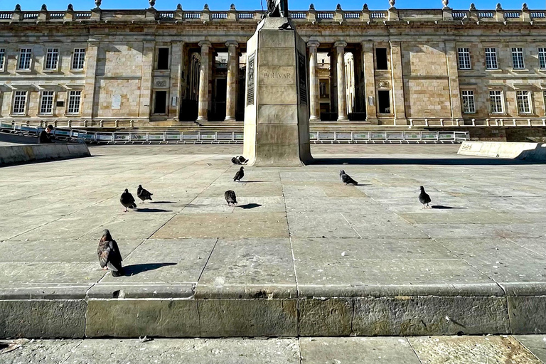 Bogotá: Architecture and Interior Design Recording Class with iPhone