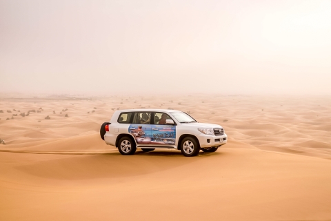 Dubai: woestijnsafari met bbq-diner en entertainmentWoestijnsafari van 7 uur met diner en traditionele show