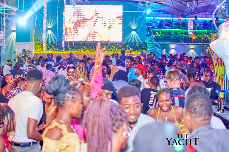 Mombasa: Excursão noturna em Mtwapa com serviço de busca no hotelMombasa: Excursão noturna por Mtwapa com serviço de busca no hotel