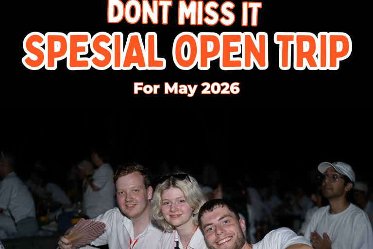 Open Tour & Private Tour Borobudur Vesak Lantern Festival OPEN TRIP Borobudur Vesak Lantern Festival