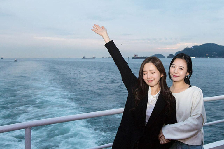 Busan: Jagalchi Sunset Cruise &amp; Nattmarknadstur