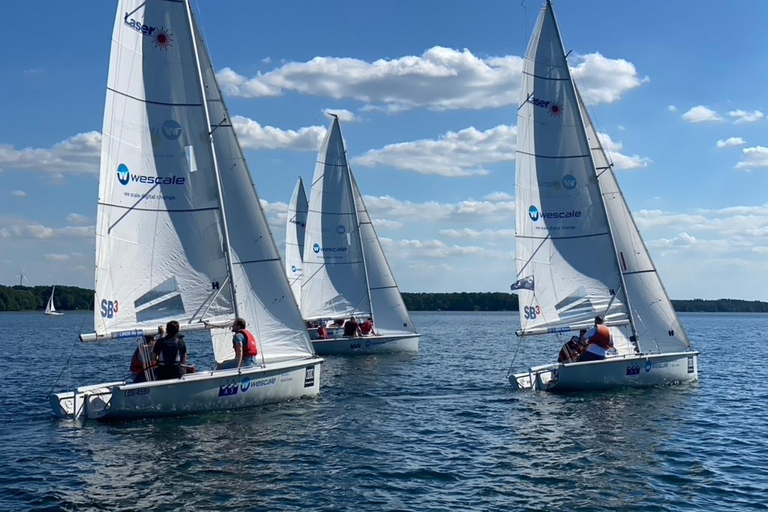From Berlin: Lake Scharmützel Family Dinghy Rental Full Day Dinghy Rental