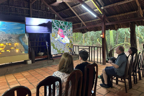 Da Ho Chi Minh: Tunnel di Cu Chi e Delta del Mekong giornata interaTour di gruppo