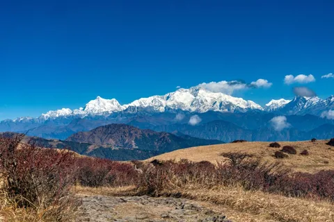 Sleeping Buddha: Sandakphu Day Trip from Darjeeling