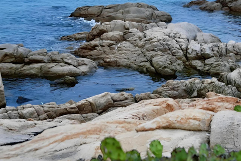 Hainan: Xiantian Village, Junling Temple, & Qizi Bay Tour