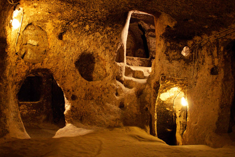 Cappadocia Mix Tour: Highlights of Green & Red Tour Private option with Japanese/English/Spanish-speaking guide.
