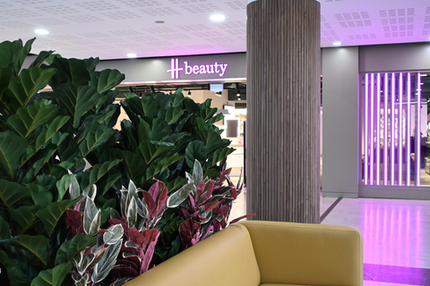 Chester Walking Tour: The Retail City- Empires to Emporiums