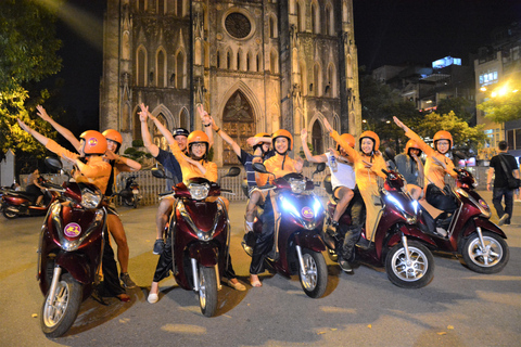 Hanoi: Hidden Streets & Street Food Motorcycle Tour