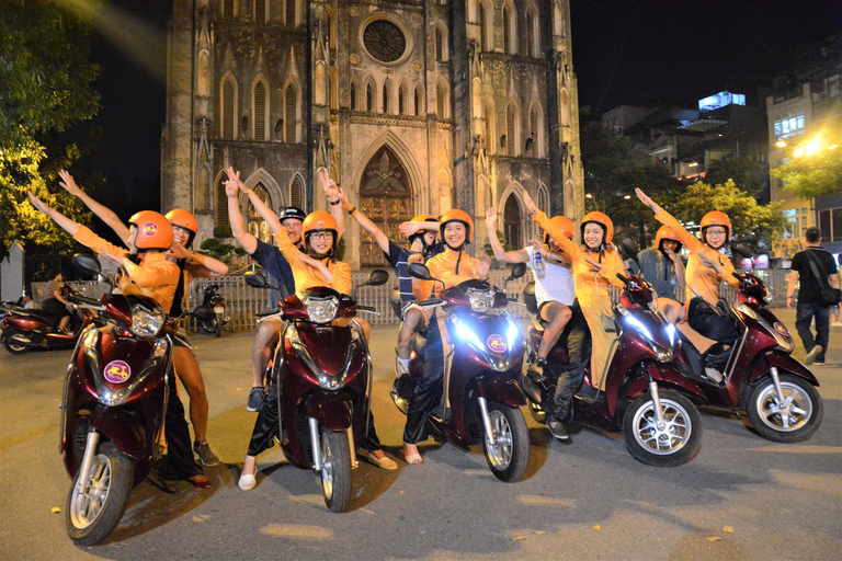 Hanoi: Hidden Streets & Street Food Motorcycle Tour