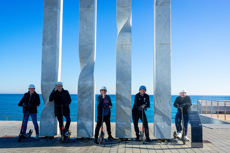 2 Hours Historic Adventure E-scooter Tour