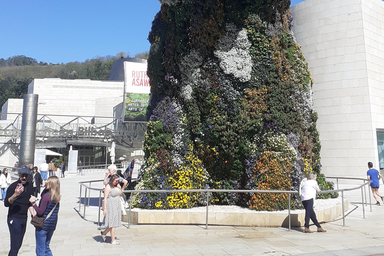 Bilbao: The Guggenheim Effect and Modern Architecture