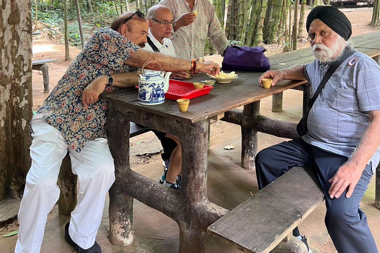 Ho Chi Minh-staden: Cu Chi-tunnlarna Lyxig gruppresa