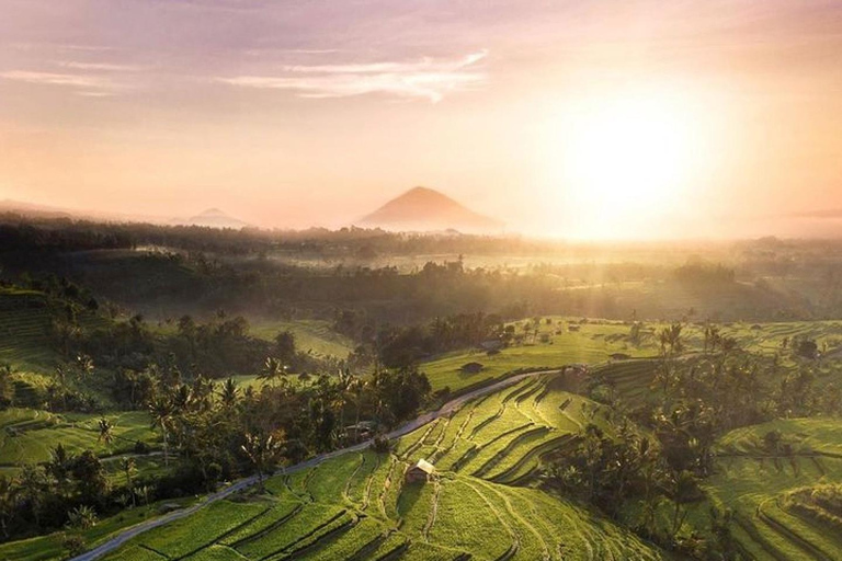 North Bali: Taman Ayun Temple, Jatiluwih, Campuhan Waterfall North Bali Tour with Central Bali Area pick up