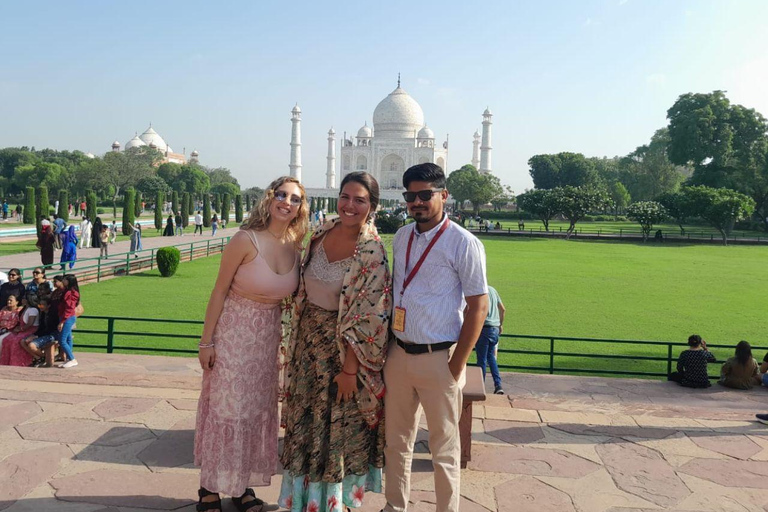 From Delhi Taj Mahal & full Day Agra Tour with 5 star lunch Ac Private Car + Tour Guide.