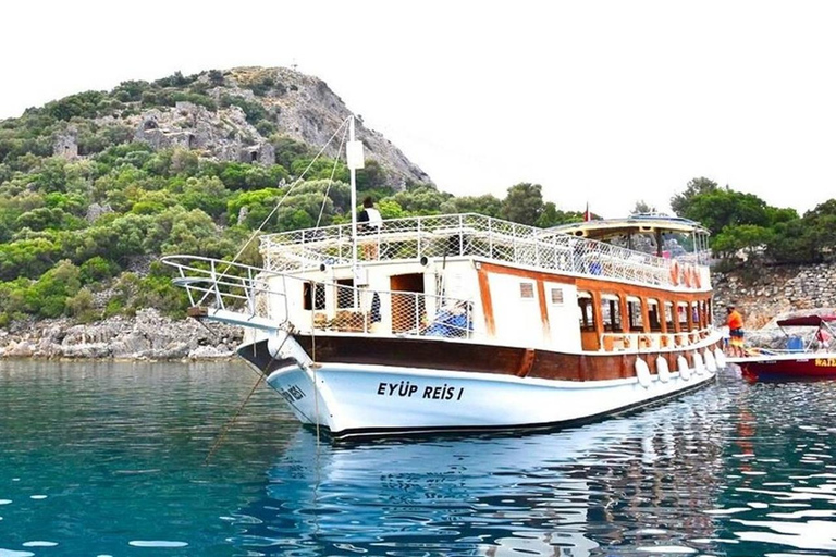 Ölüdeniz: 6 Islands Deluxe Gulet Boat with Lunch & DJ Ölüdeniz: 6 Islands Deluxe Gulet Boat with Lunch & DJ