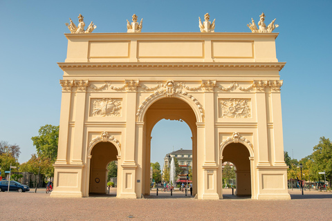 Visite à vélo des jardins et palais de Potsdam au départ de BerlinVisite de groupe en anglais