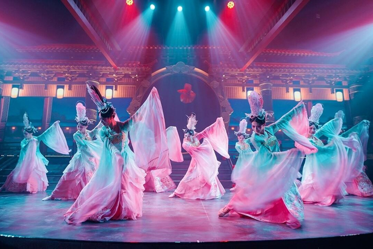 Shanghái: Tour avanzado de dos días por la ciudad acuática de ZhouzhuangAccommodation Upgrade: Riverside Room of Antique Canopy Bed