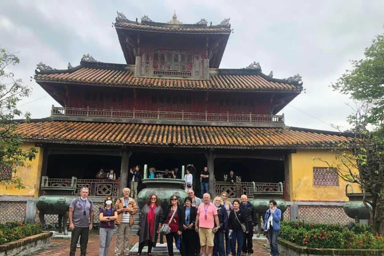 Da Hue: Tour per piccoli gruppi/privato Hue Imperial City TourAuto privata Solo autista e trasporto